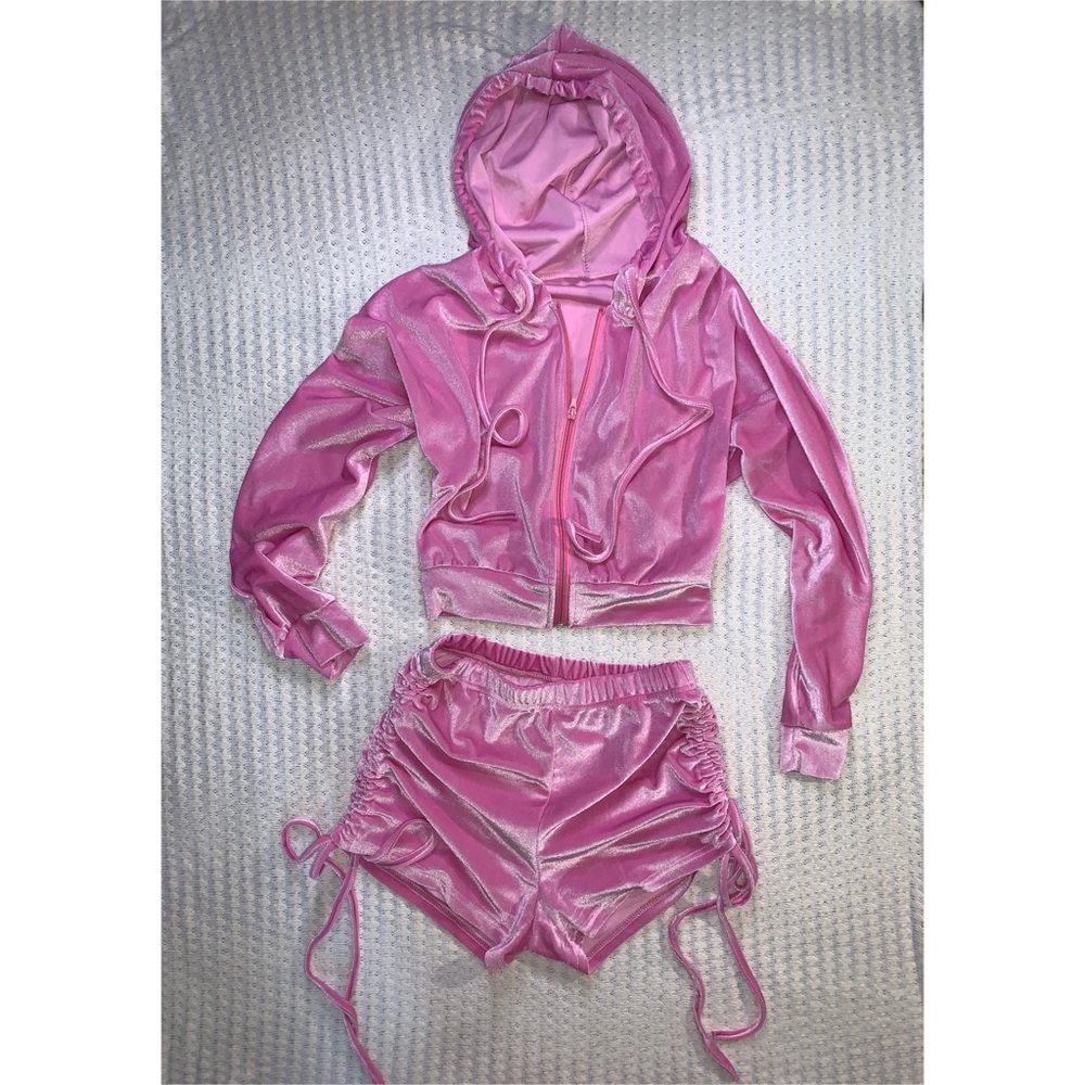 Pink Velour Two Piece Set 💗💗💗